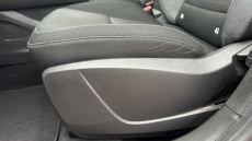 Renault Captur 1.0 TCE 100 Iconic 5dr Petrol Hatchback